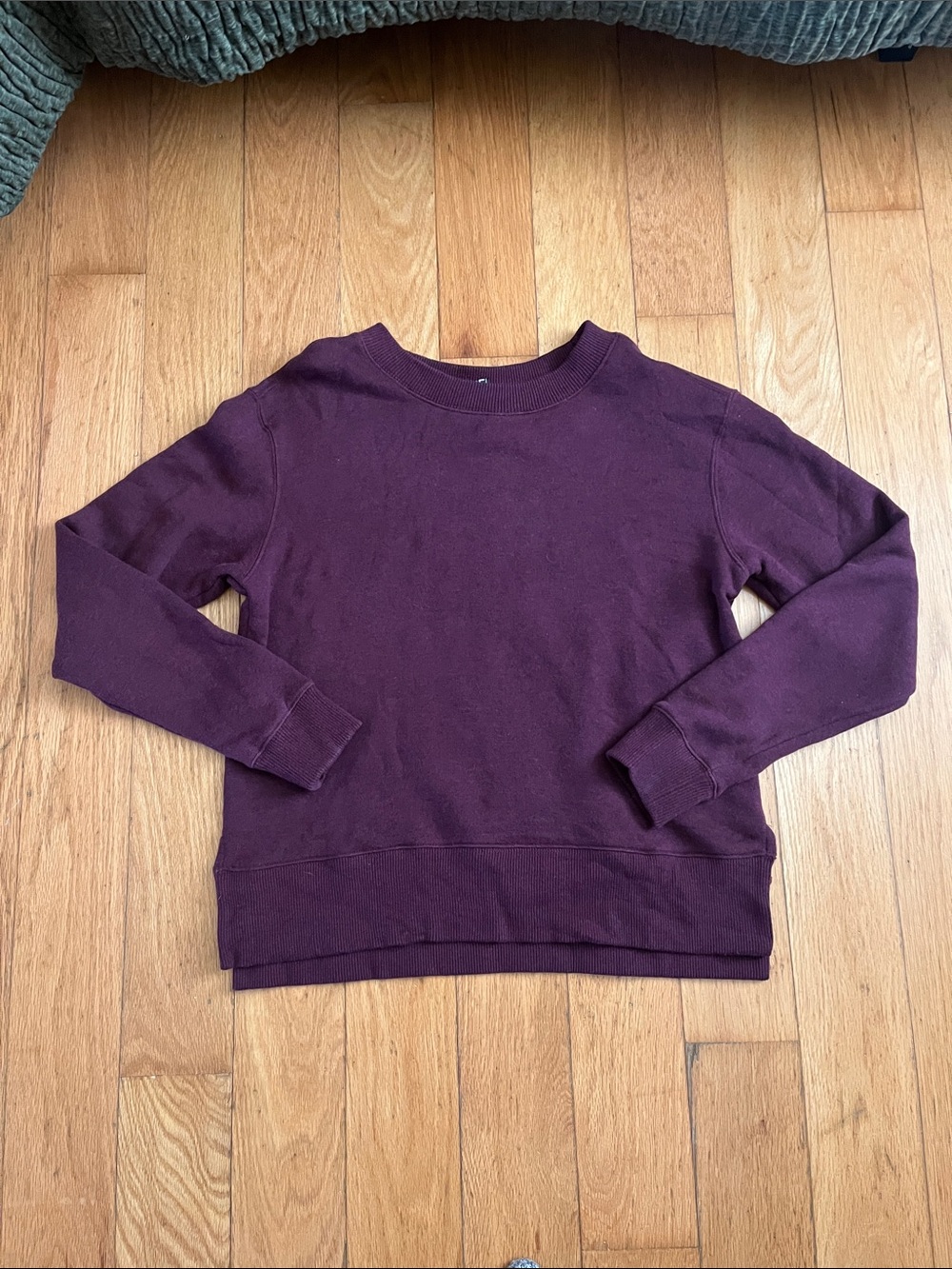 Kirkland Signature Crewneck Sweater in Plum